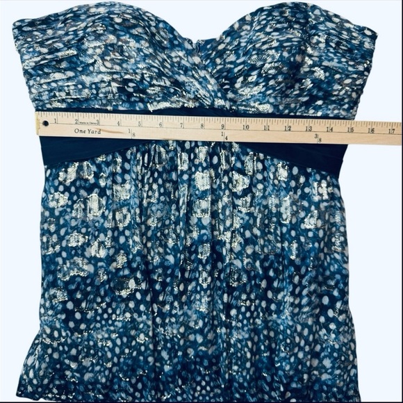 BCBGMaxAzria | Blue Silver Metallic Strapless Formal Gown Carboncmbo Size 10 - Picture 15 of 16
